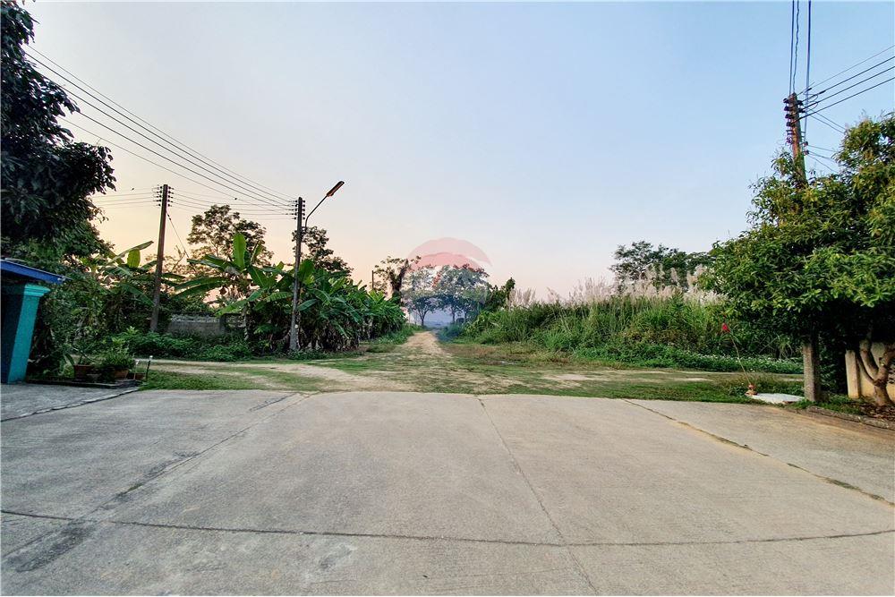 Ban Du Chiang Rai for sale Second hand house land and condo for rent